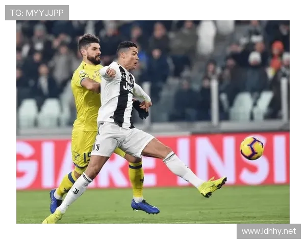 尤文图斯崛起之路被阻断?换帅风波与战术体系混乱暴露豪门危机! 尤文图斯崛起之路被阻断?换帅风波与战术体系混乱暴露豪门危机!