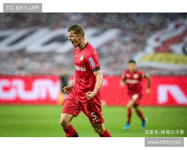 朱利安·阿尔瓦雷斯本赛季进攻端表现稳健解析