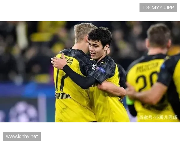 莱万关键战表现稳定性与比赛影响力分析